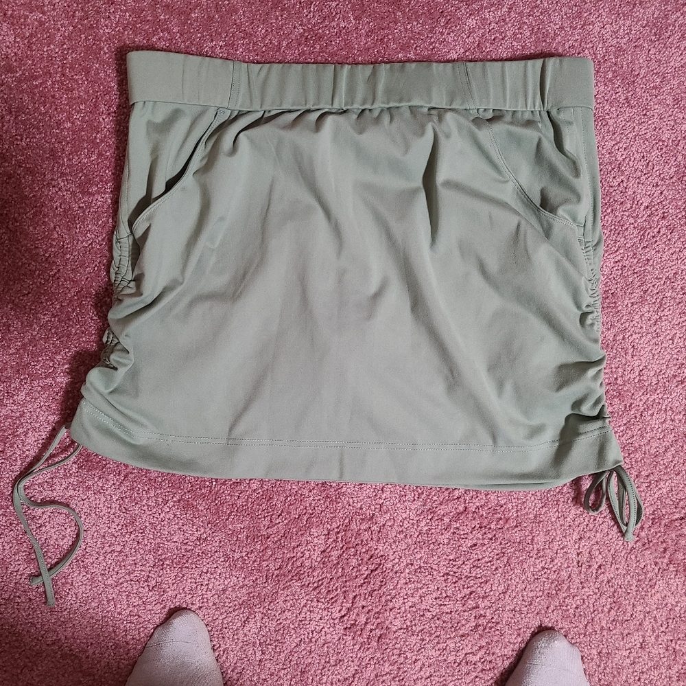 Nicole Miller Skort